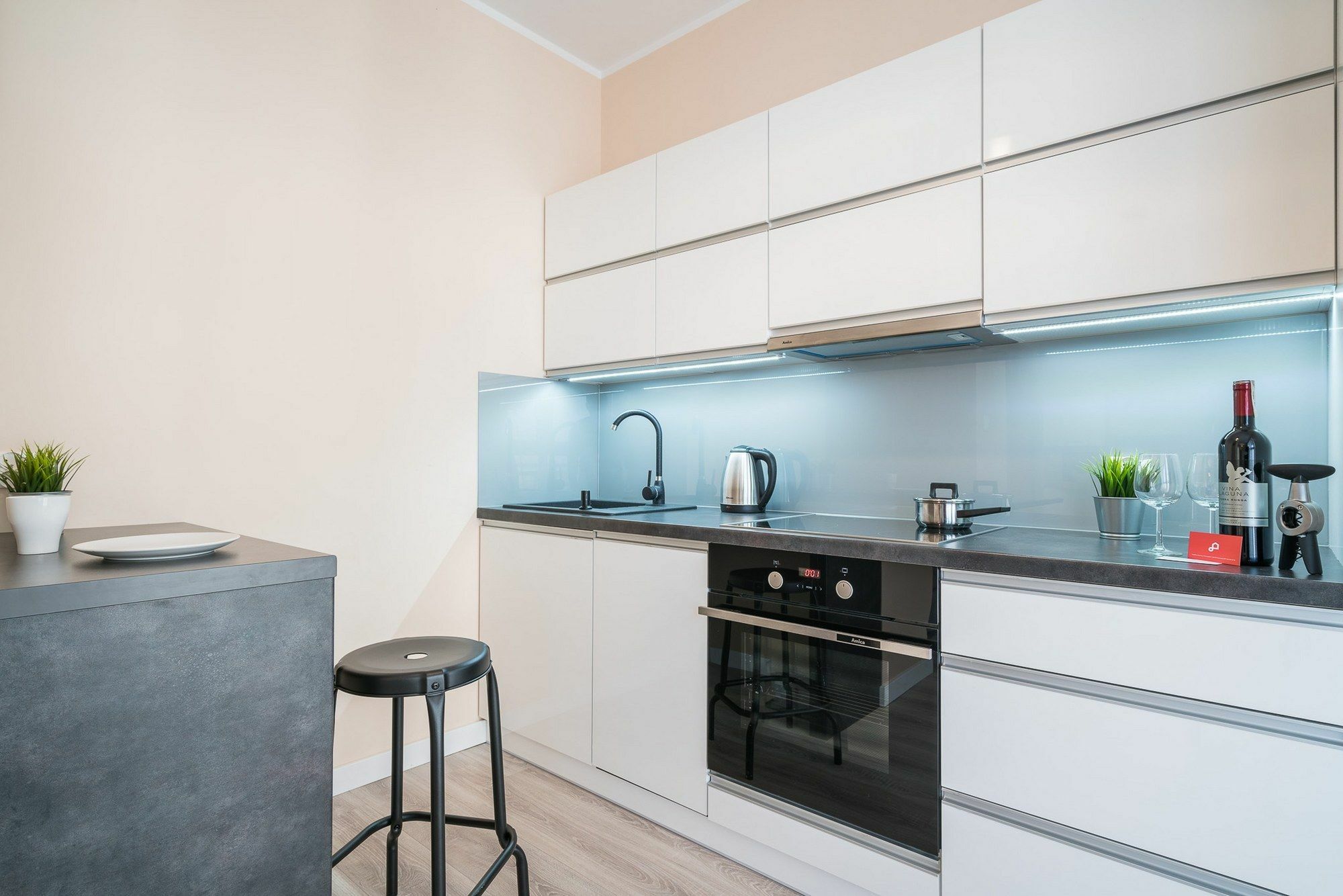Rentplanet - Odra Tower Apartamento Wrocław Exterior foto